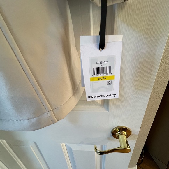 Kensie Women's Light Gray Double-Breasted Trench Coat - Picture 4 of 5